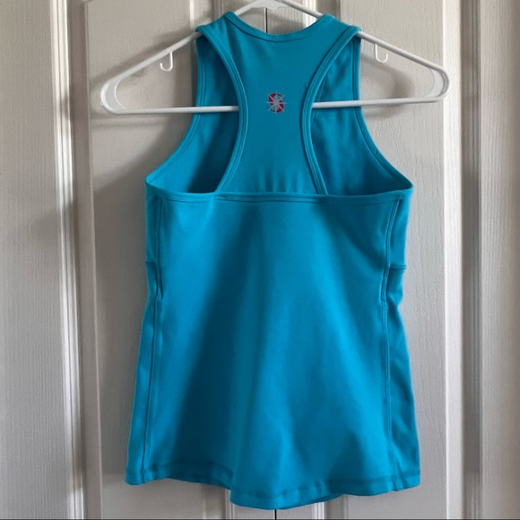 3/$25.00 🛍 Leo Star Athletica yoga/fitness tank - Picture 2 of 6